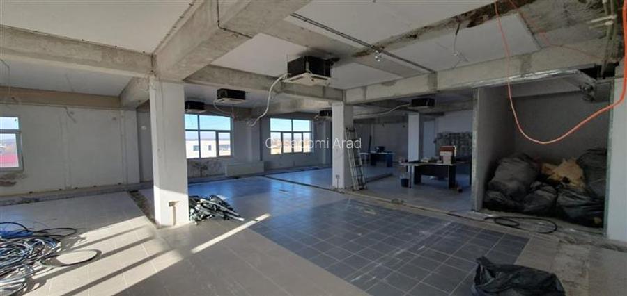 Cladire de birouri cu 6 niveluri in Otopeni - 5