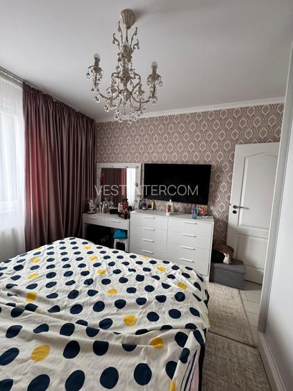 Gara de est - bloc nou - 4