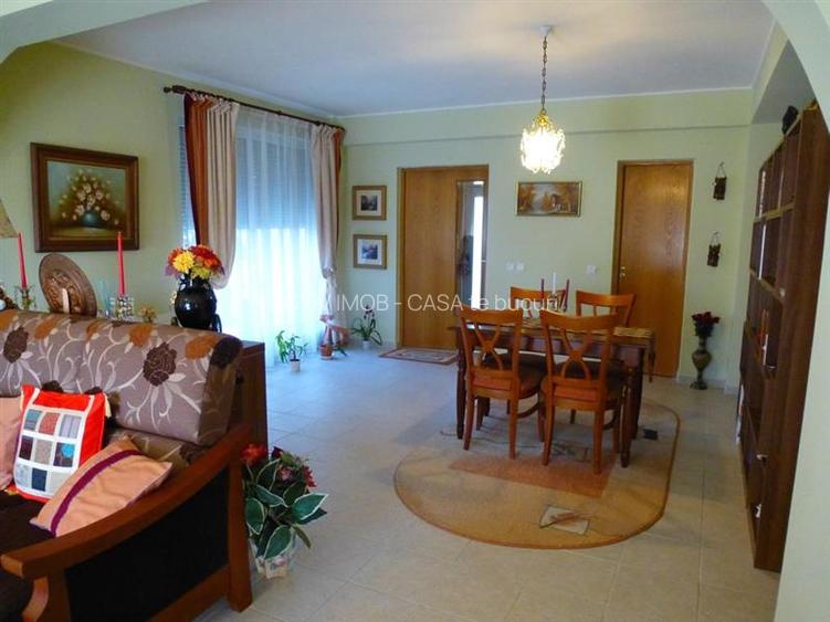 Vila 7 camere 230 mp - Clinceni   Str. Monumentul Eroilor - 5