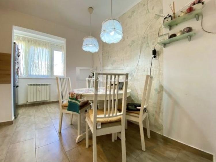 3 camere Chișinău, inst. schimb., parcare, et. 6, an 1983, 69 mp - 6