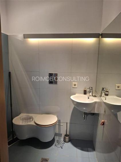 Toamnei, apartament  3 camere, 138 mp, constructie 2009 - 8