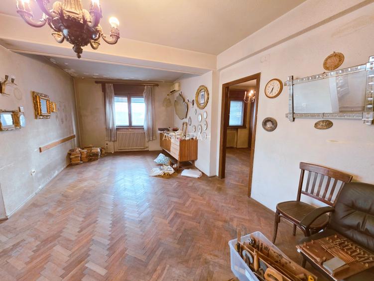 2 camere Caderea Bastiliei etaj 1/6 imobil U3 - 31