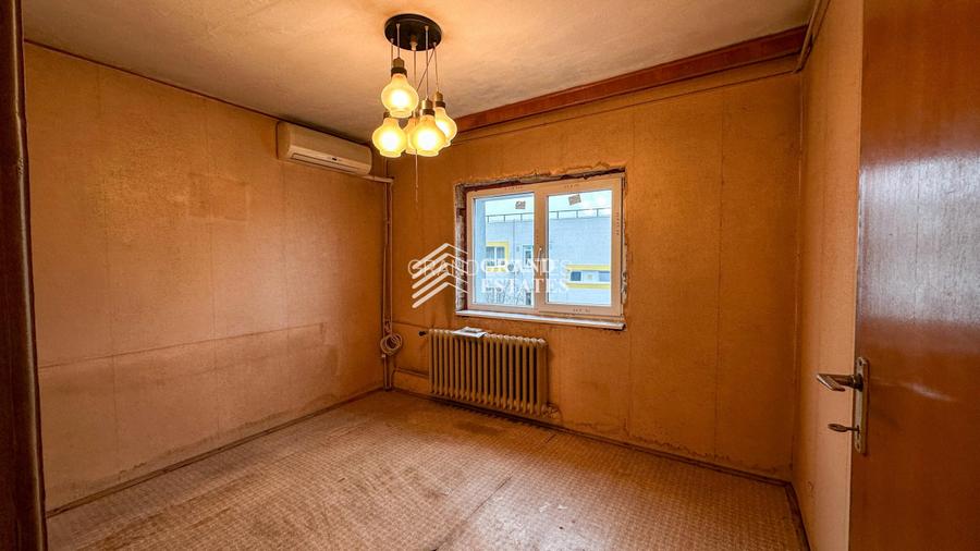 Apartament cu 4 camere | 89,2 mp | 2 bai | 2 Balcoane | Dunavat 14 | De Renovat - 3