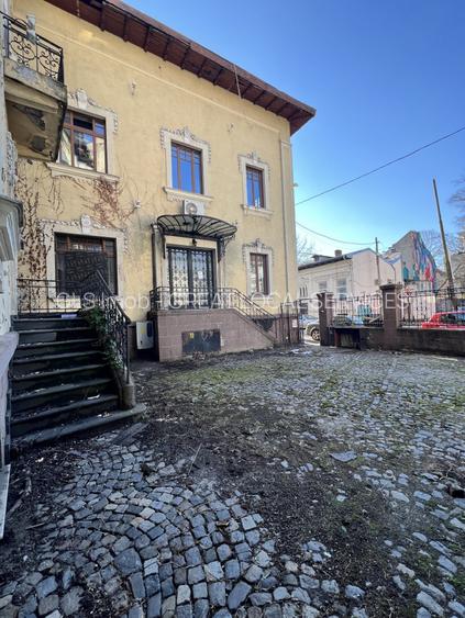 Cladire Reprezentativa, Situata Central, Ideal sediu, Clinica, Birouri, Showroom - 2
