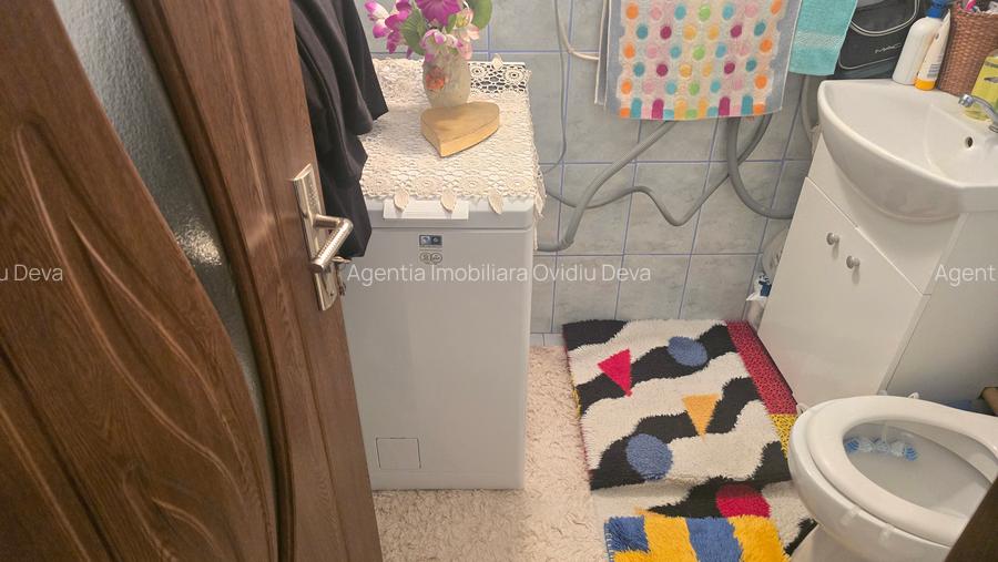 Vand apartament cu 3 camere decomandat in Deva str. Bejan, 2 bai, 2 balcoane - 10