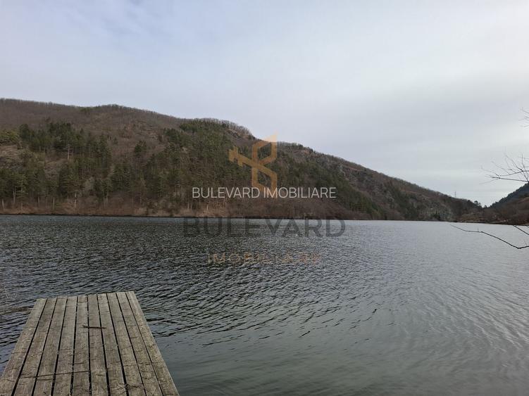 Cabana si teren 1000 mp cu iesire la lac! - 4