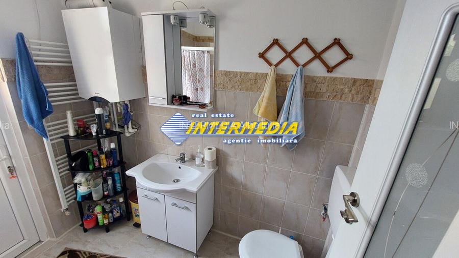 Casa semifinisata P+E+M de vanzare cu 600 mp teren in Centru  Alba Iulia - 5