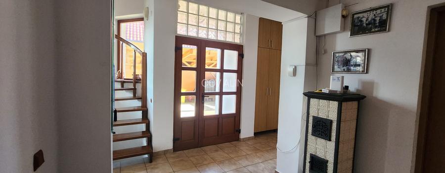 Casa Ghimbav, 8 camere,  S+P+M,teren 736 mp, pretabila locuinta, birouri, cazare - 30