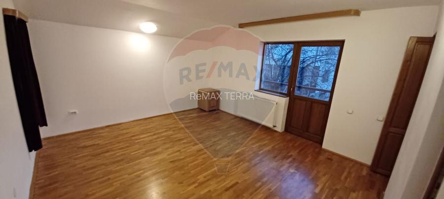 DE INCHIRIAT: Casă / Vilă P+1 - Zona Centrala BAIA MARE - 15