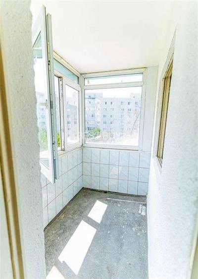 SEBASTIAN TUTUNARI 65 MP ETAJ 5/8 BLOC 1985 REABILITAT - 6