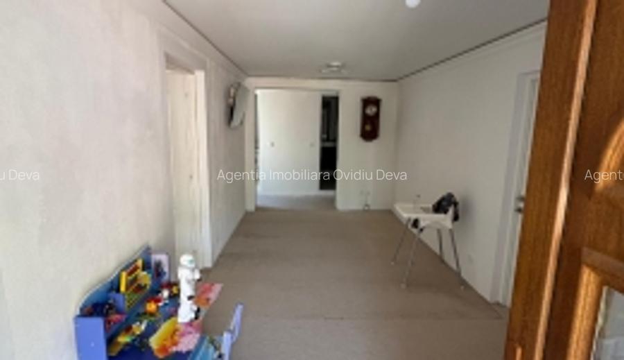 Vand casa in Deva, zona Calugareni,  constructie din caramida din anul 1970, - 3