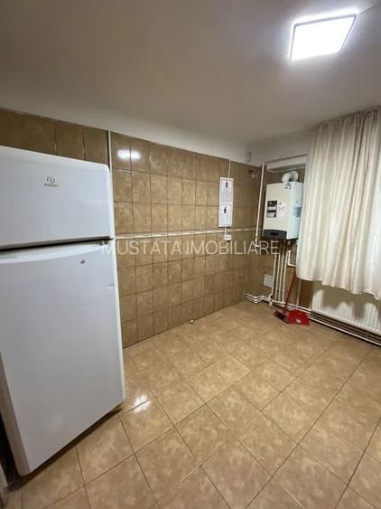 Apartament 3 camere decomandat, zona Obor-Scolilor, parter. - 3