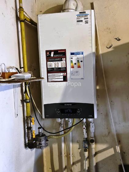  DIRECT PROPRIETAR - Casă de vanzare, P+1E constructie 2011, in VALU LUI  TRAIAN - 8