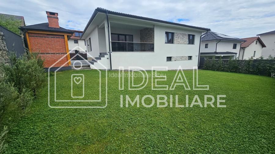 Casa pe un singur Nivel cu 450 mp de teren, in Selimbar - 12