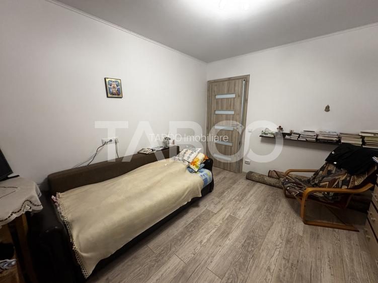 Casa de vanzare cu 4 camere incalzire in pardoseala Selimbar Sibiu - 11