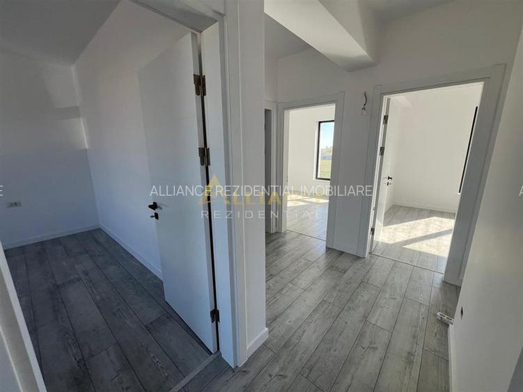 Vila individuala/ 4 camere /3 bai teren 350mp - 12