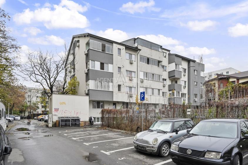 0 COMISION | Bloc Nou | 2 min Parc Sebastian - 14