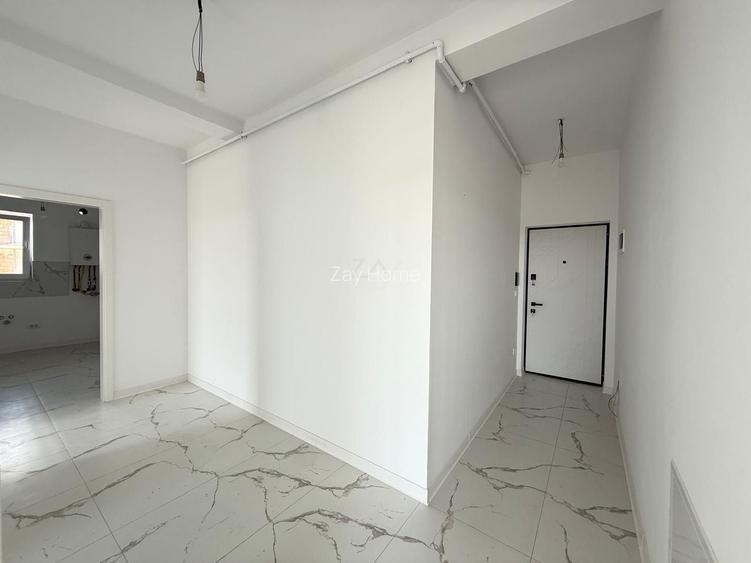 Bloc FINALIZAT la asfalt. Decomandat. - 11