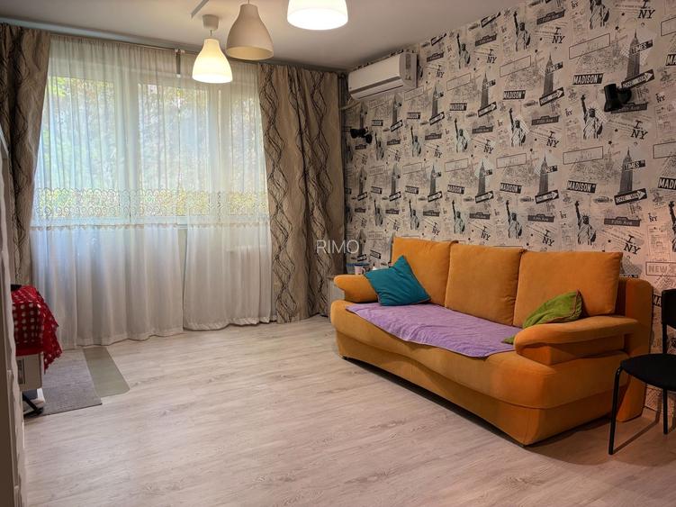 Garsoniera superba de vaznare, zona Nitu Vasile, Berceni, 68.000€ - 2