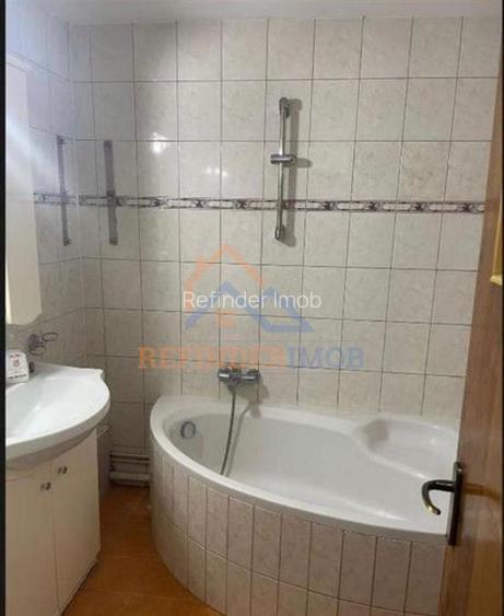 Apartament de vanzare cu 3 camere, zona Rahova - Margeanului - 12