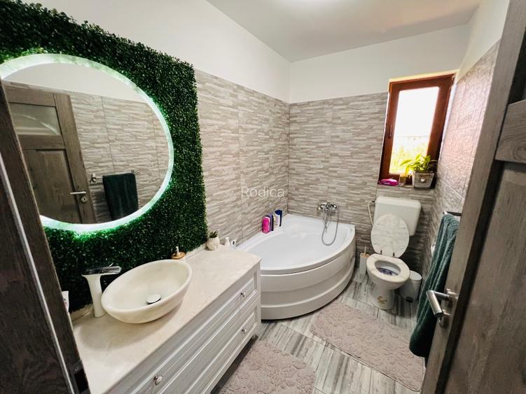 Vand apartament 3 camere Bragadiru, granita cu sectorul 5 - 6