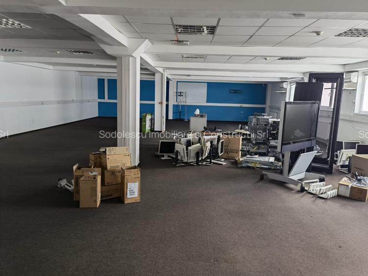Spatii birouri/servicii - 37