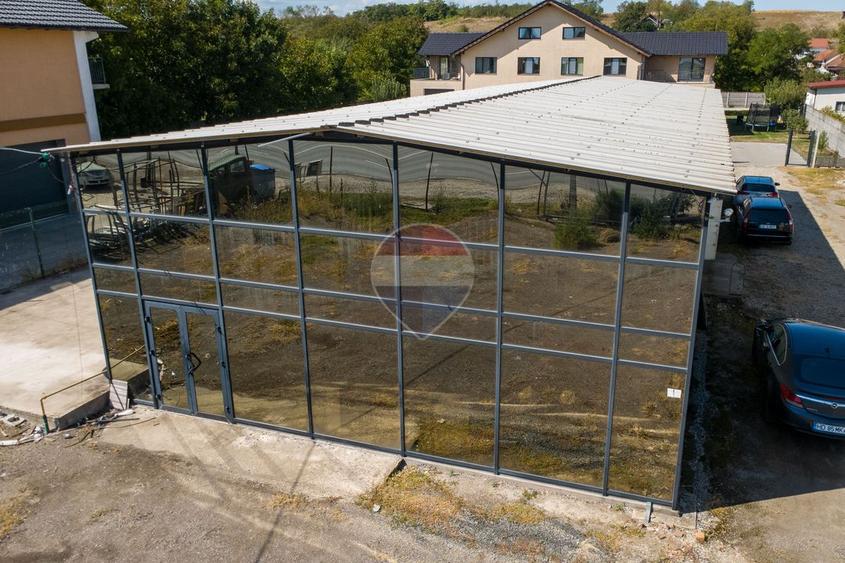 Hala de închiriat Cristur,Hunedoara