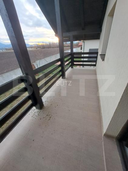 Casa moderna cu priveliste spectaculoasa spre Postavaru si acces rapid in BRASOV - 11