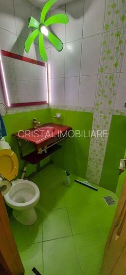 Apartament 3 camere de vanzare, parcare, boxa, bloc reabilitat-13 Septembrie - 5