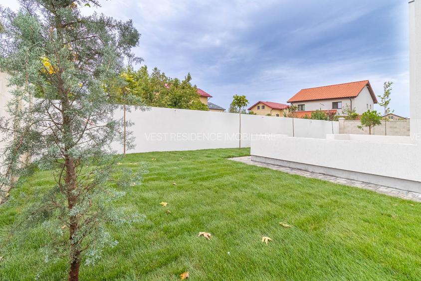 Casa individuala cu 5 camere. Teren 500 mp. Comision 0 - 8