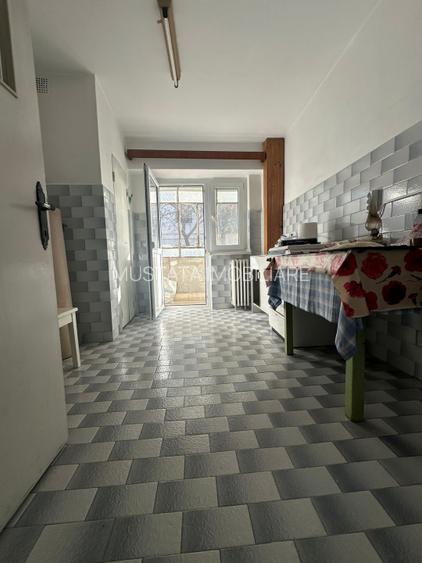 - ETAJ 1. Apartament 2 camere confort 1 decomandat, Obor-Scolilor. - 3