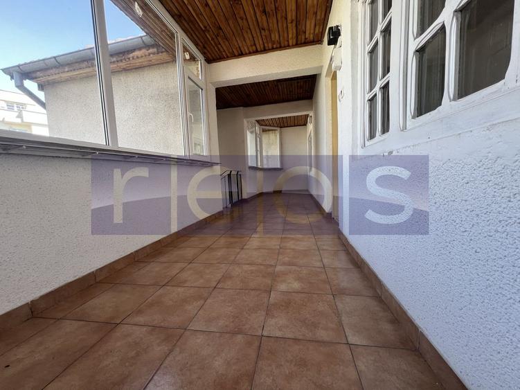 INCHIRIERE VILA | ZONA VITAN | 9 CAMERE - 12