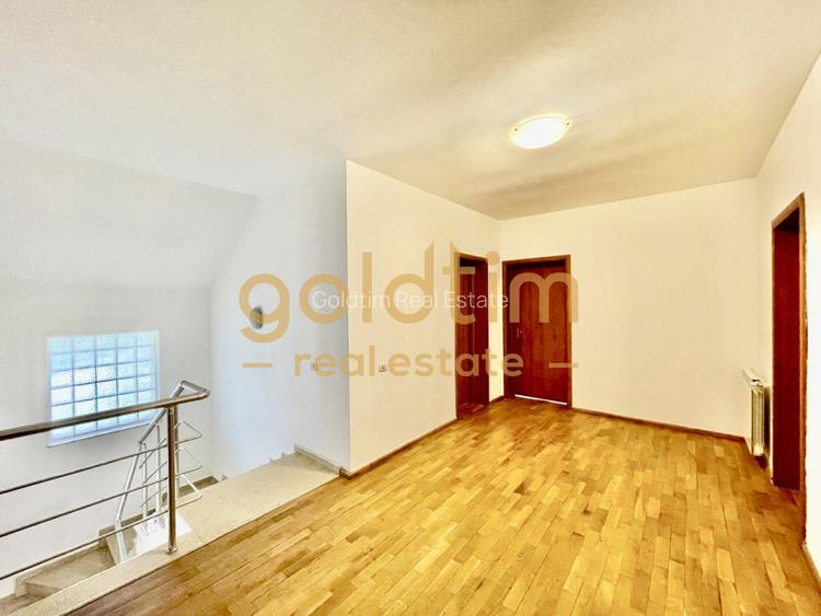 VILA INDIVIDUALA/PISCINA/ GARAJ - 43