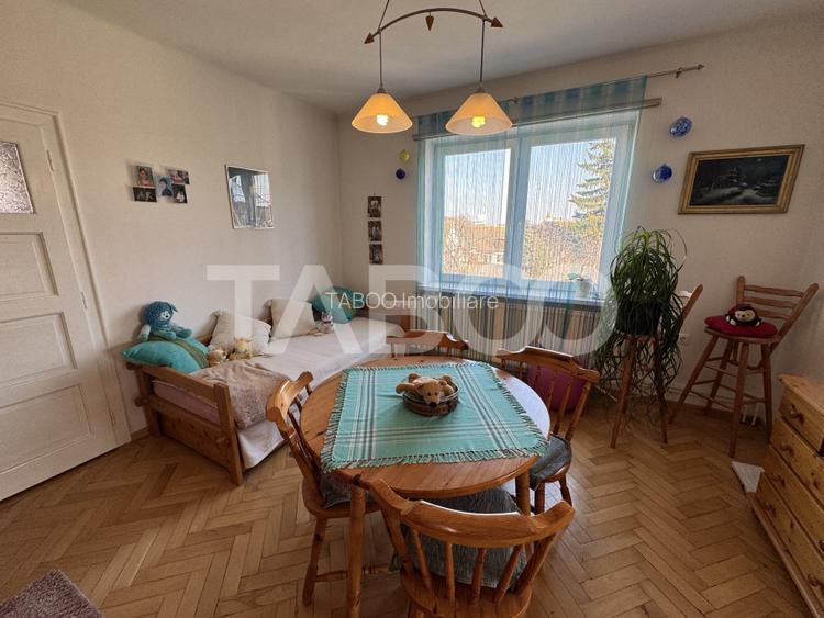 Casa individuala + apartament 2 fronturi teren 584 mp Turnisor Sibiu - 11