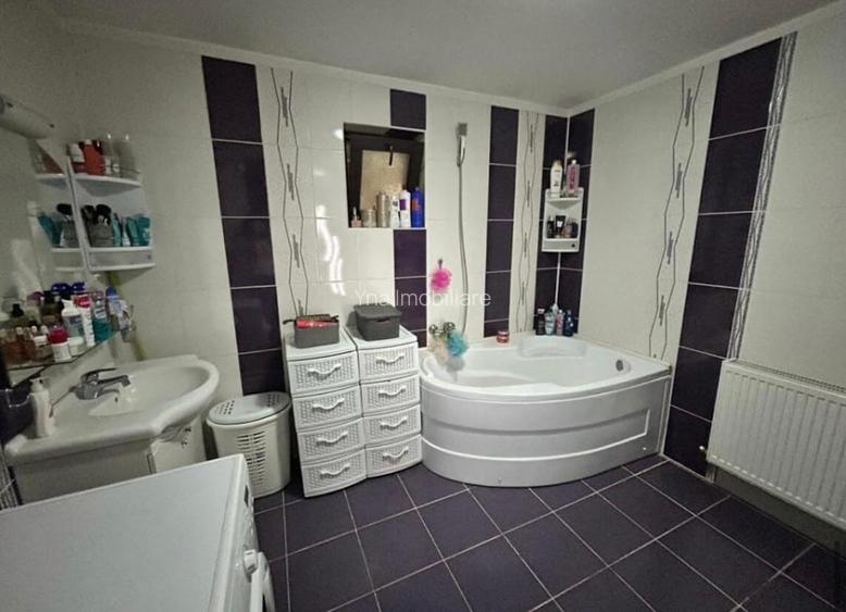 Vand casa in Priboieni, Arges, mobilata si utilata, 135000 euro - 11