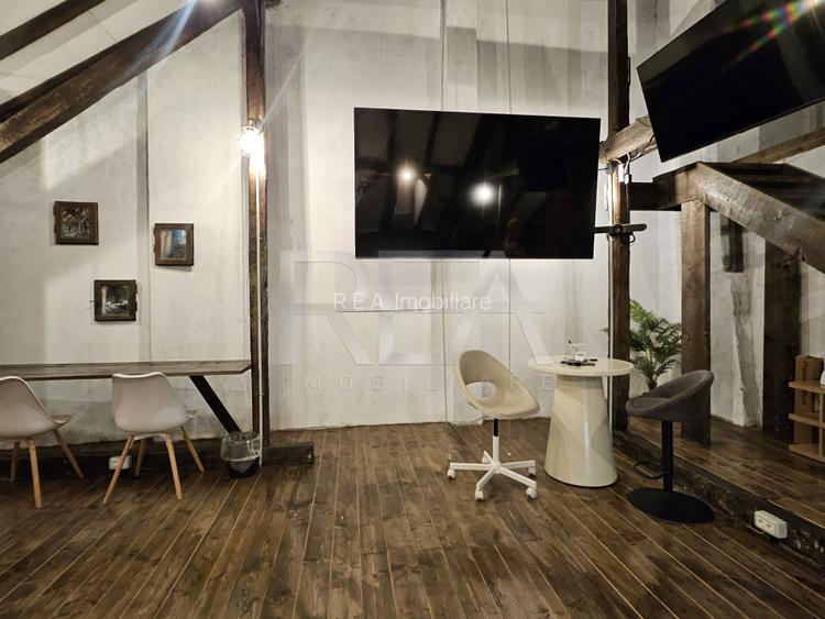 Casa de birouri de inchiriat 11 camere - 2