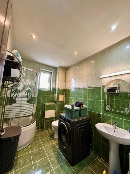 Apartament cu 3 camere, 58 mp, balcon, zona Eroilor - 12