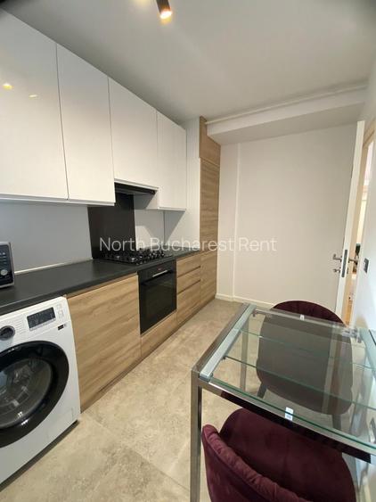 Apartament 3 camere/ Parcare/ Petrom City - 13