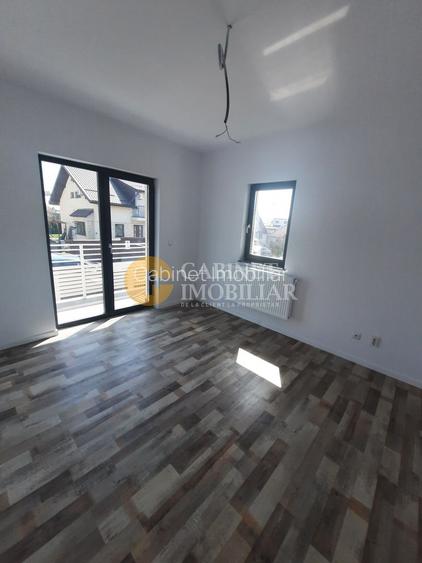 * RATE LA DEZVOLTATOR * Casa individuală Visan,Bucium - 8