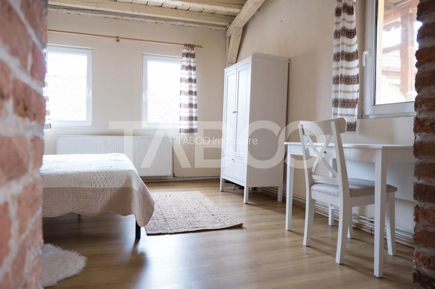 Casa de vanzare pretabila pensiune priveliste superba Fantanele Sibiu - 18