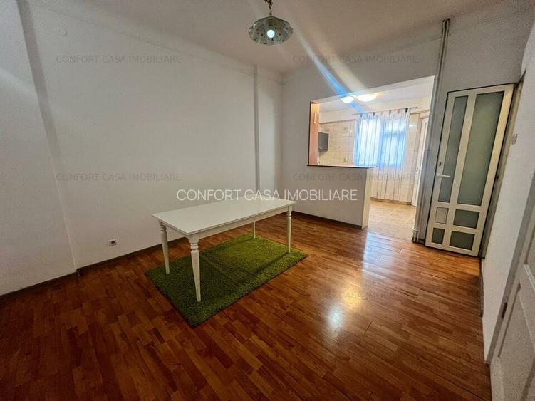 Calarasilor-Decebal, casa, 8 camere, P+2, - 16