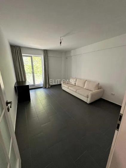 Apartament de 3 camere, decomandat, zona Pacurari - 3