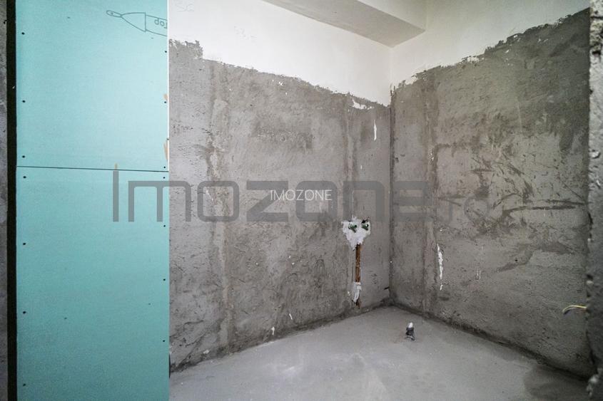 Ap., 2 cam. dec. 56 mp., + Terasa acoperita 43 mp,+ Pod, Pacii, Comision 0% - 9