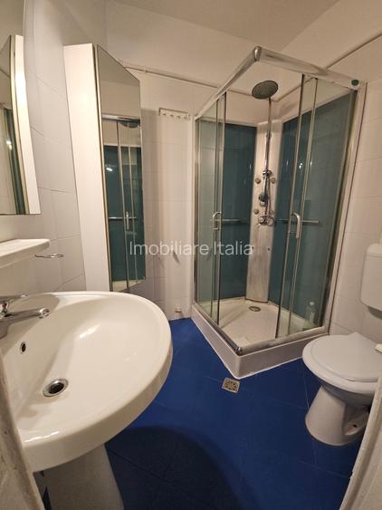 Garsoniera dubla situata pe str Batistei chiar langa gura de metrou Universitate - 6