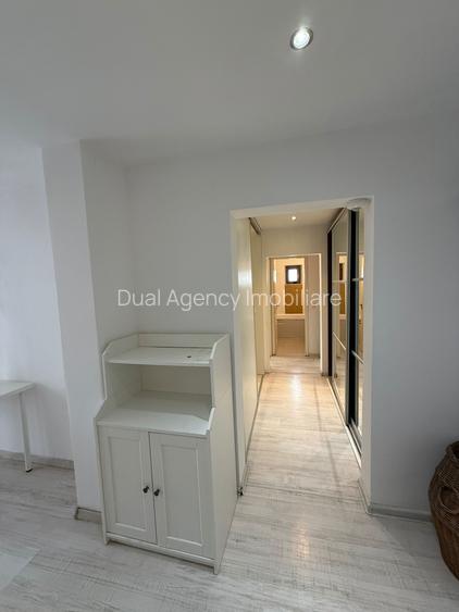 Centru Sf Lazar Palas apartament 3 camere etaj 1 - 5