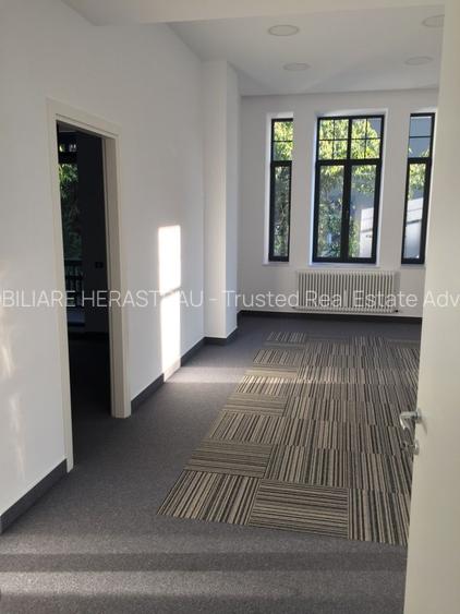 Vila Interbelică restaurată integral - 18