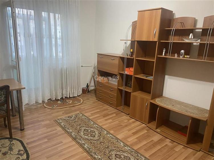 Apartament 2 camere , cartier Sud, et 1 4, decomandat, mobilat si utilat - 2