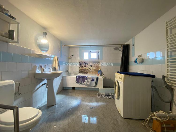Casa spatioasa de vanzare in Mehala – 4 camere + garaj si terasa - 7