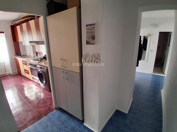 PACURARI ALPHA BANK 3 CAMERE DECOMANDAT 75 MP MOBILAT SI UTILAT COD 160317 - 9