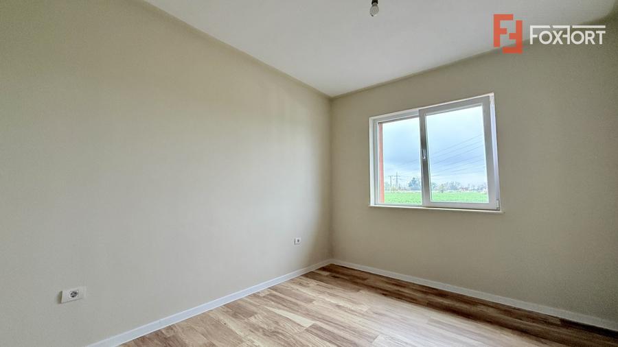 Duplex pe parter 4 camere Ghiroda